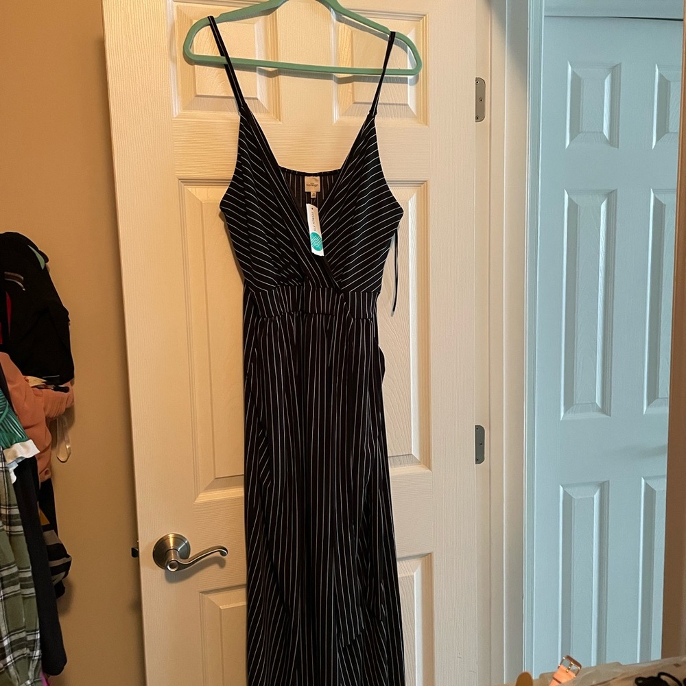 NWT Pinstripe Jumper cropped legs. 2X